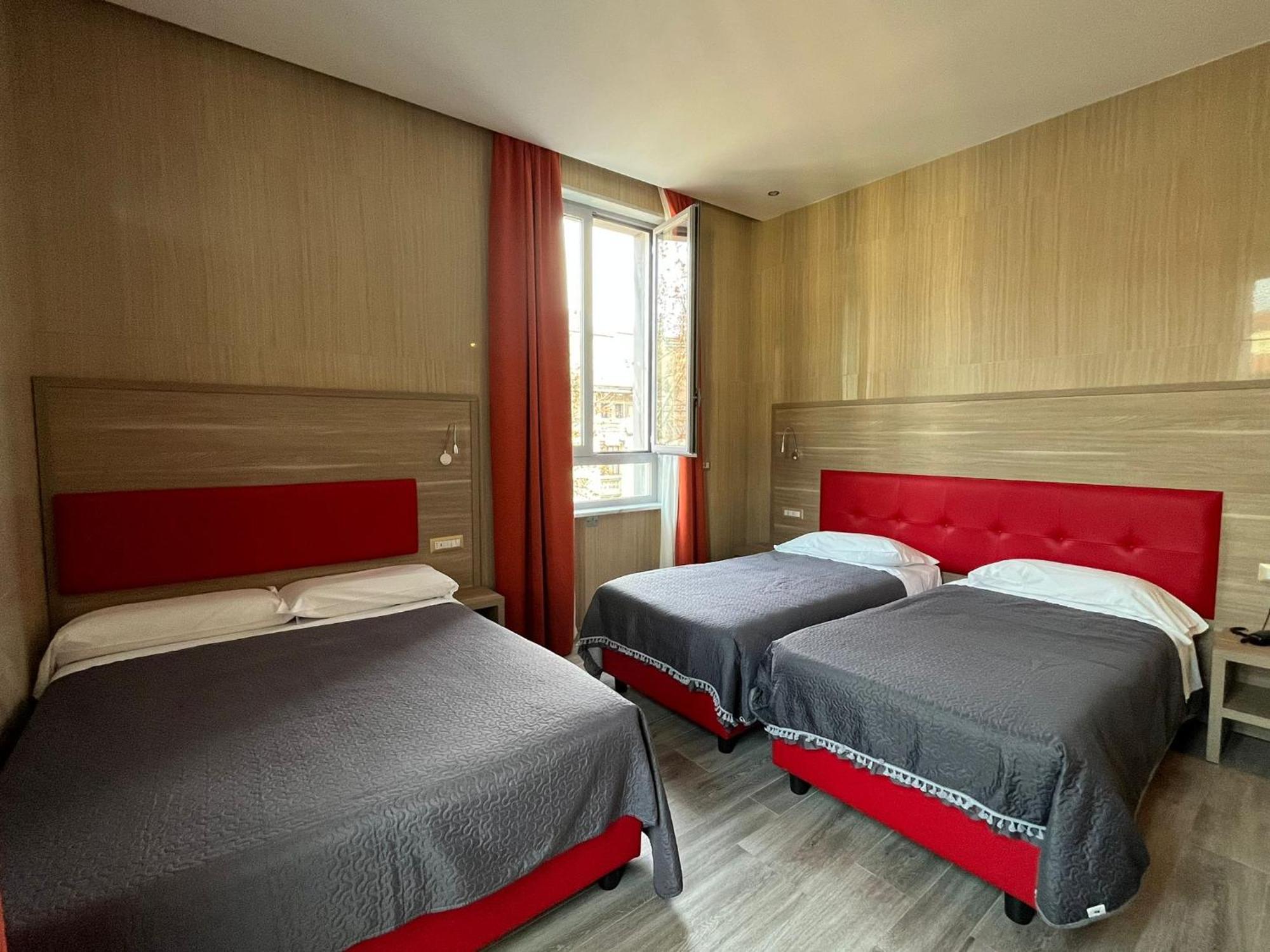 Hotel Midway Милан Экстерьер фото